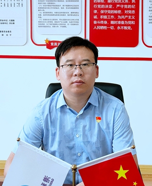 趙云偉.jpg 趙云偉.jpg